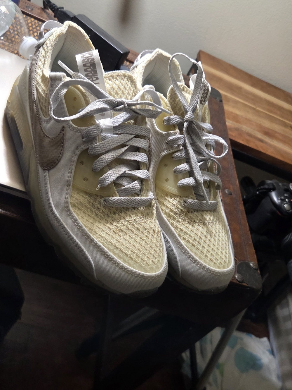 Nike Womens Air Max 90 Terrascape DM003 100 Light Bone (W) - Size 7W